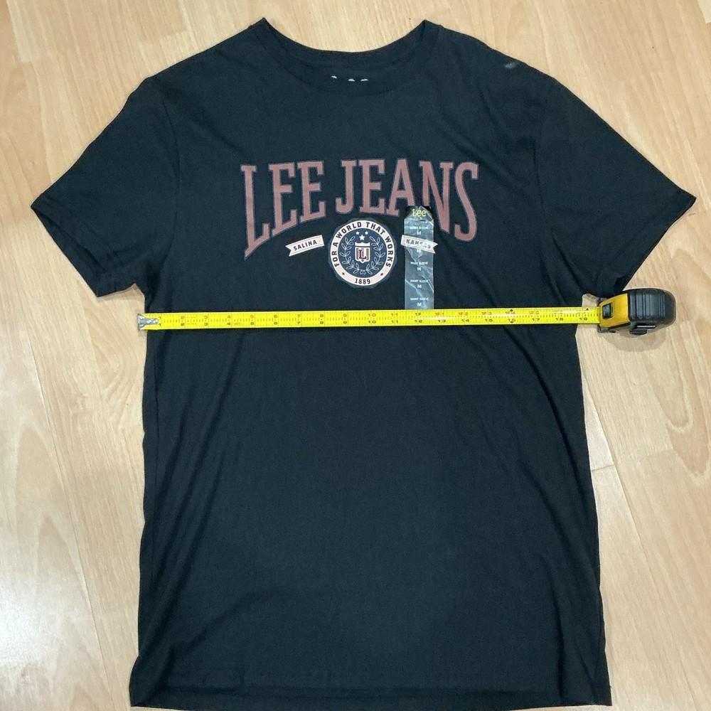 Lee Jeans Graphic T-Shirt Mens Medium M Black Salina Kansas Heritage Logo New