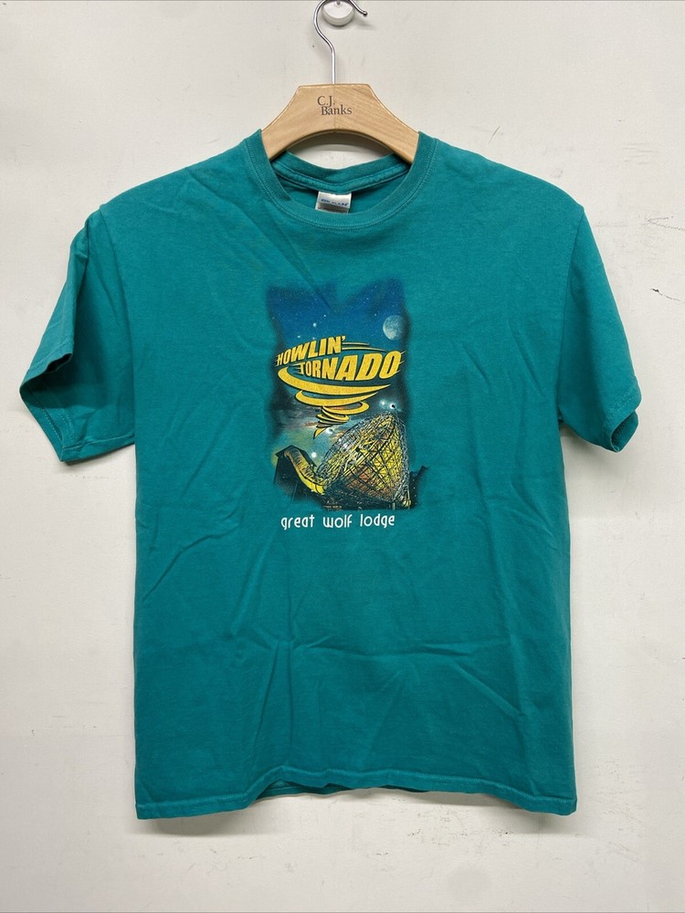 Vintage Howlin Tornado Great Wolf Lodge T-shirt Size M