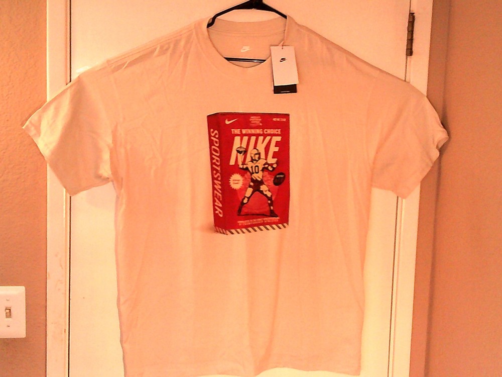 NEW NIKE SPORTSWEAR “The Winning Tee” MEN’S LIGHT BONE T-SHIRT XL IO1700-072