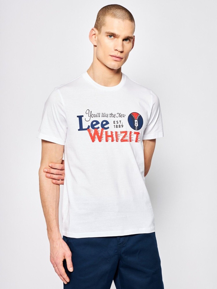LEE Jeans – Regualr Fit Heritage Tee Spellout Logo – White [Medium Tall Fit]