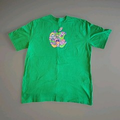 Apple Summer Camp T-shirt Large Green by Tony Shiau