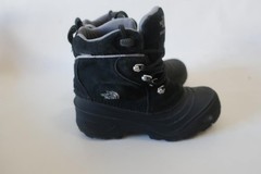 Boys The North Face Chilkat Lace II Waterproof Black Suede/Rubber Boots 4