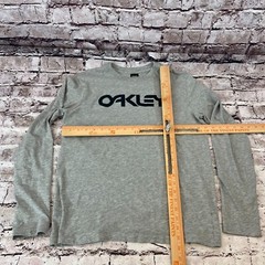 Oakley Men’s Gray Long Sleeve Big Logo Graphic Print Regular Fit T-Shirt Medium