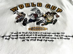 Vintage 1994 FIFA World Cup Soccer Looney Tunes T-Shirt Sewn XL USA Taz Bugs