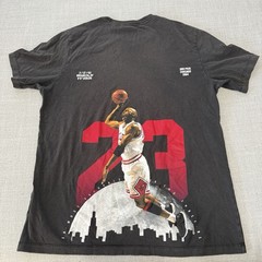Air Jordan Back Printing Flying Man Retro Short Sleeve Distress Black Size L