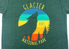 Glacier National Park Shirt Mens X- Small Green Wolf Art Outdoor Montana Tourist