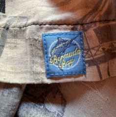 Bermuda Bay 100% Silk Men’s XL Hawaiian Aloha Shirt Gray White Button Up