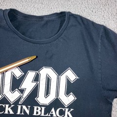 AC/DC Graphic T-Shirt Men Medium Back In Black Rock Band Tee Black Grunge Retro