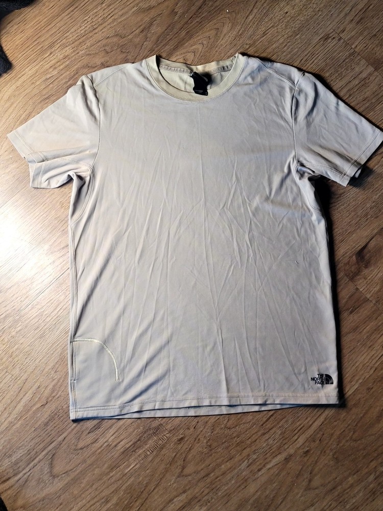 The North Face Men’s Beige Solid Logo Crew Neck Short Sleeve T-Shirt Size M