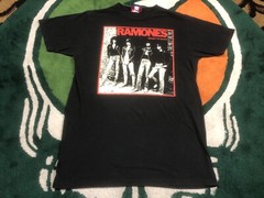 Ramones Band Shirt Mens Large 2011 Rocket To Russia Graphic Black Red Y2K Punk