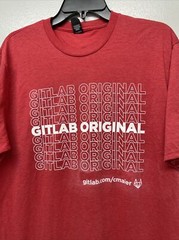 District Made Mens Graphic Printed T-shirt Red Large Short Sleeve NWOT