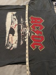AC/DC Vintage Mens T-shirt Rare Small Concert Tour Made Angus Young In USA Black