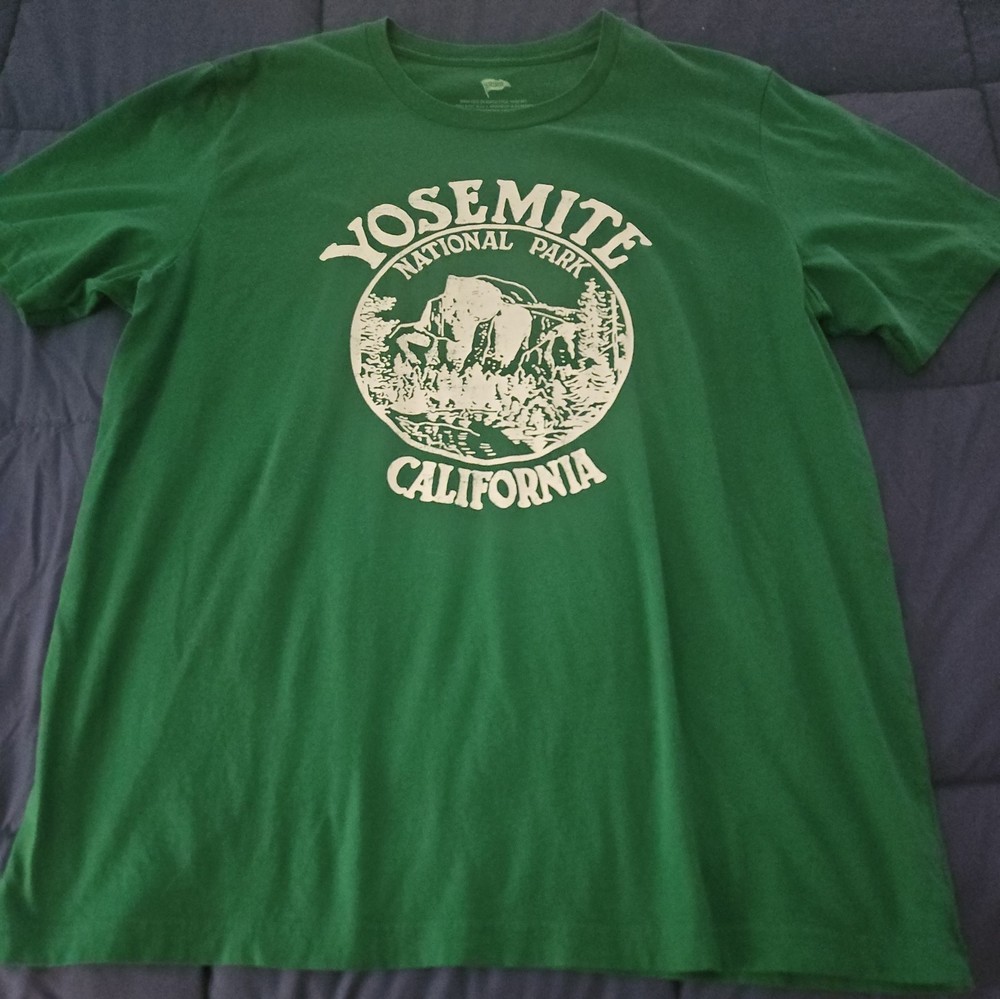 MENS YOSEMITE NATIONAL PARK T SHIRT SIZE XL