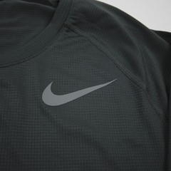 Nike Dri-Fit Long Sleeve Shirt Men’s Dark Gray Used L