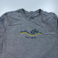 Life is Good Vintage Shirt Mens Large Gray Crew Neck Jeep Outdoors Casual