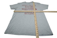 YBP Men’s Graphic T-Shirt “Bacon Or You’re Wrong” Medium Cotton Blend T0428