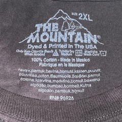 The Mountain Graphic Black Panther T-Shirt Men’s XXL with Oversized Print