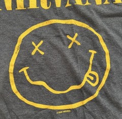 Nirvana Smiley Face Band T-Shirt Blue Graphic Tee Size Small 2020 Grunge Rock