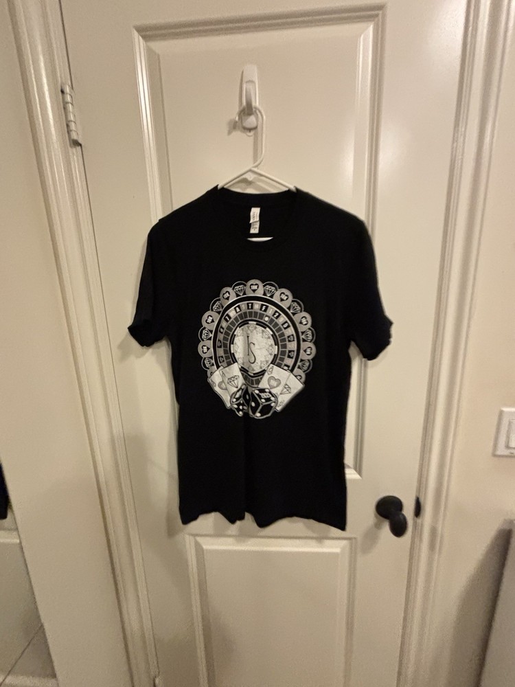 Mens Black Bella+Canvas Graphic Tee – 18K Heart Design Sz M
