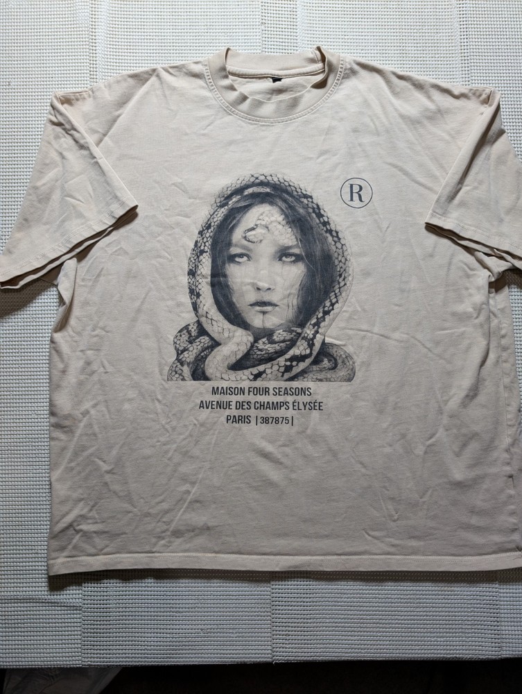 Maison Four Seasons Champs Elysee Paris Fashion Luxury Travel Souvenir Shirt XL
