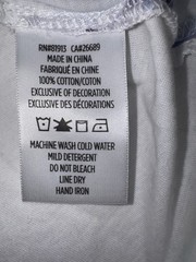Robert Graham Men’s Wolf Graphic Crew Neck Short Sleeve T-Shirt White/Blue M
