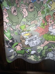 McGuire’s Irish Pub Graphic T-Shirt L ST. Patrick’s Day 5kRun 40th Anniversary