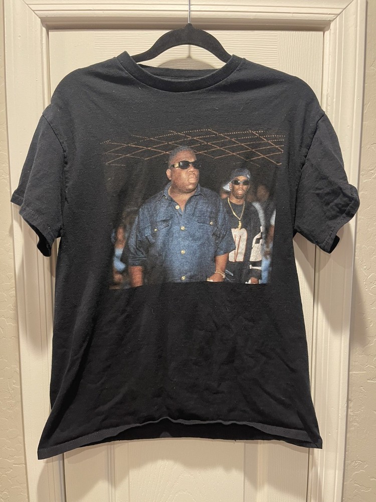 Notorious BIG And Puff Daddy (Diddy) – Black Shirt – M