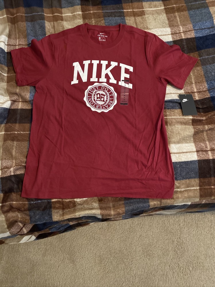 Maroon Nike T-Shirt Medium 100% Authentic Guaranteed.