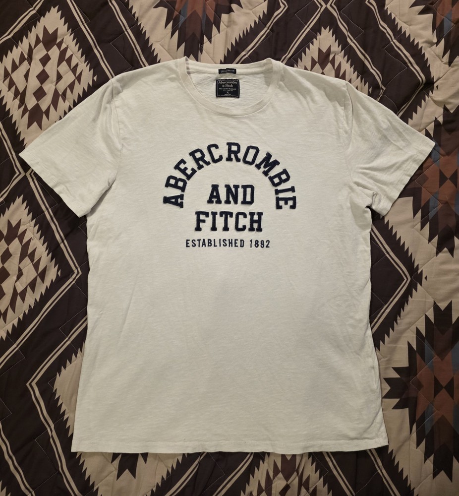 Vtg Y2K Abercrombie & Fitch T Shirt Chunky Embroidered Logo White Men’s Size XL