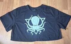 Deep Dark Dangerous Octopus – Cotton Cropped Shirt XL