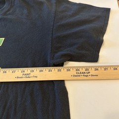 John Deere T-Shirt Men’s Sz XL Black Knit Crewneck “Nothing Runs Like A Deere”