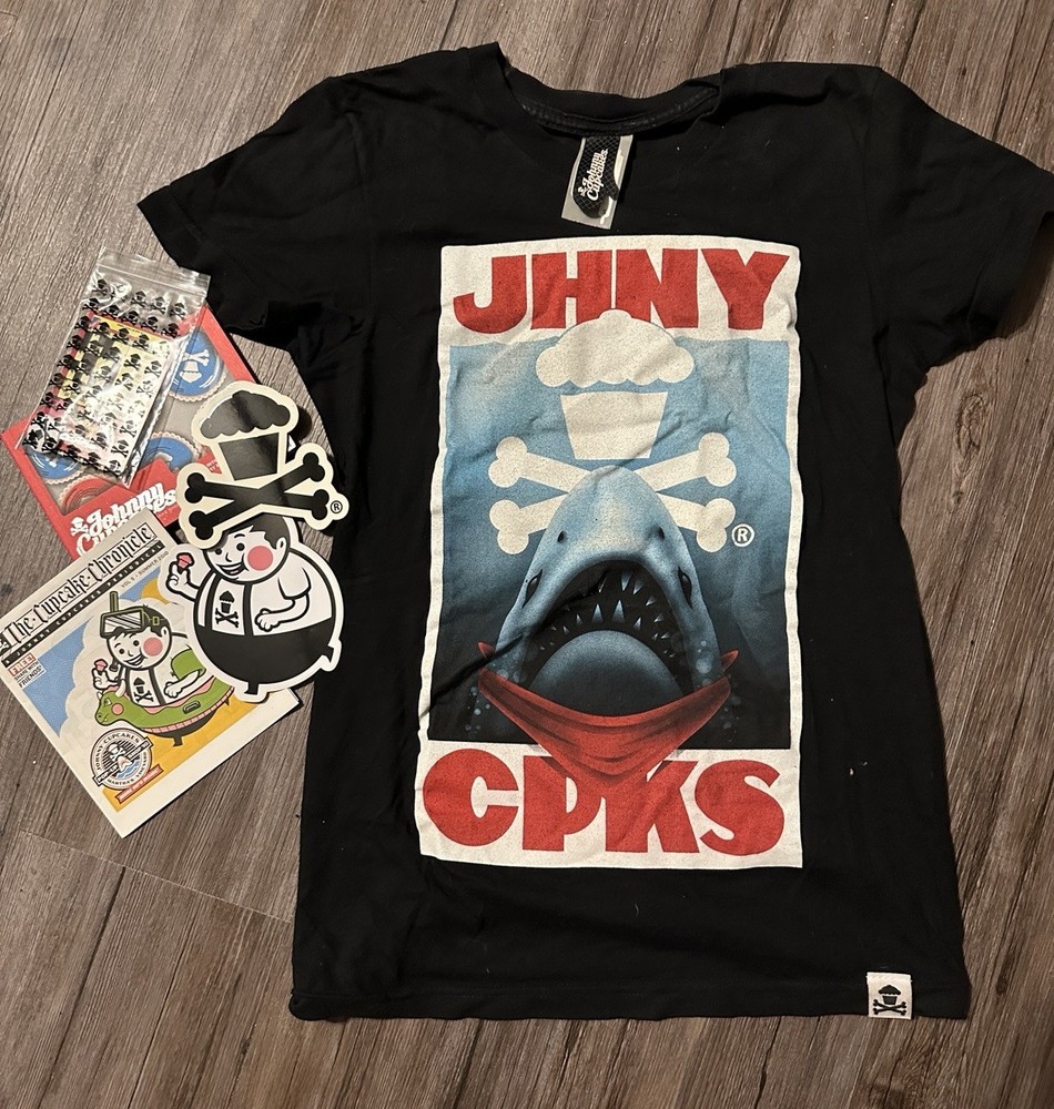 Johnny Cupcakes JHNY CPKS Jaws Shark Graphic Black Tee Regular Fit Crew Neck