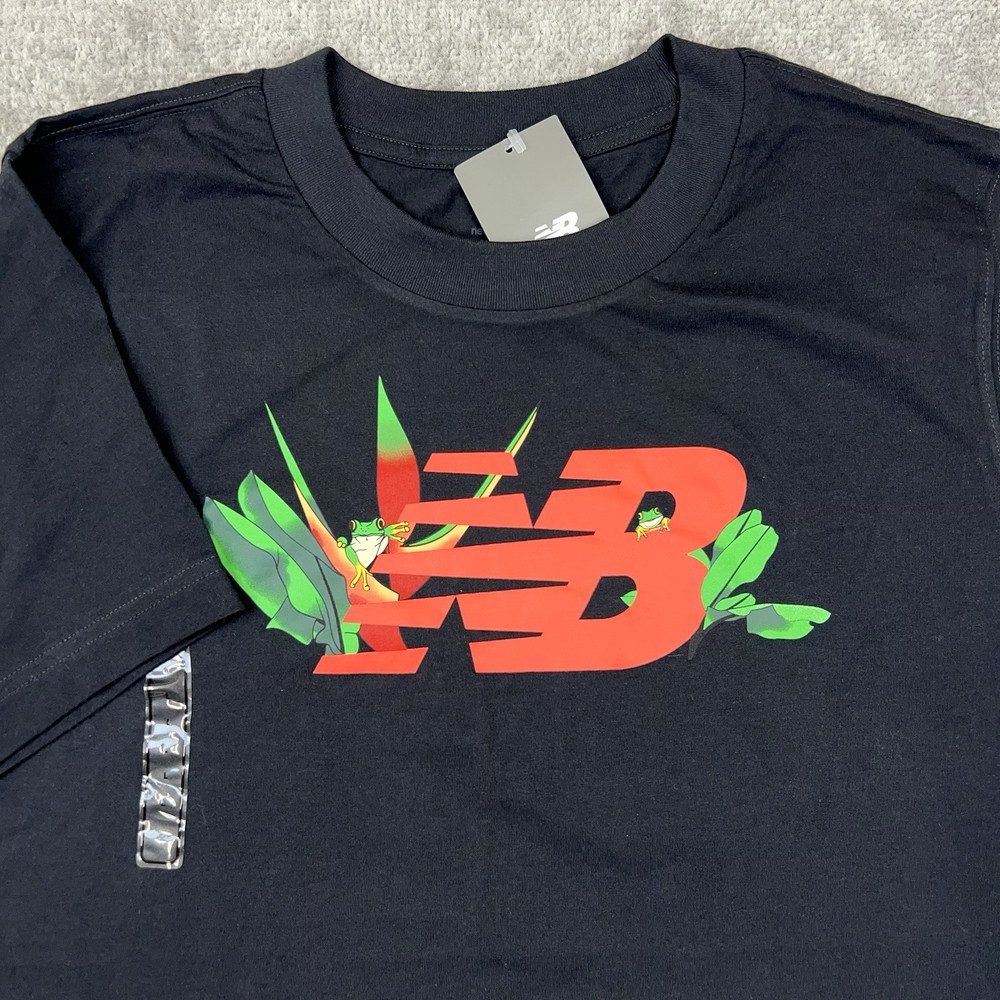 NEW BALANCE Coqui Frog Graphic T-Shirt Black Crewneck Logo Men’s Size Large NWT