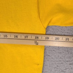 Vintage Russell Athletic T-Shirt Adult Medium Yellow Corn George’s 10th Roast