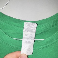 Gildan Heavy Cotton Men’s L Green Shamrock Beer Run 5K Graphic Long Sleeve Tee