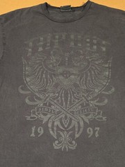Vintage Y2K Tapout Mens Graphic T-shirt Black On Black MMA Size Large USA