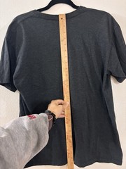 Disney Aladdin Genie Graphic T Shirt Dark Gray Short Sleeve Size Large Nostalgia