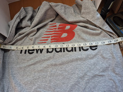 New Balance Men’s Gray W/ Red & Black Logo Short Sleeve Crew Neck T Shirt Large