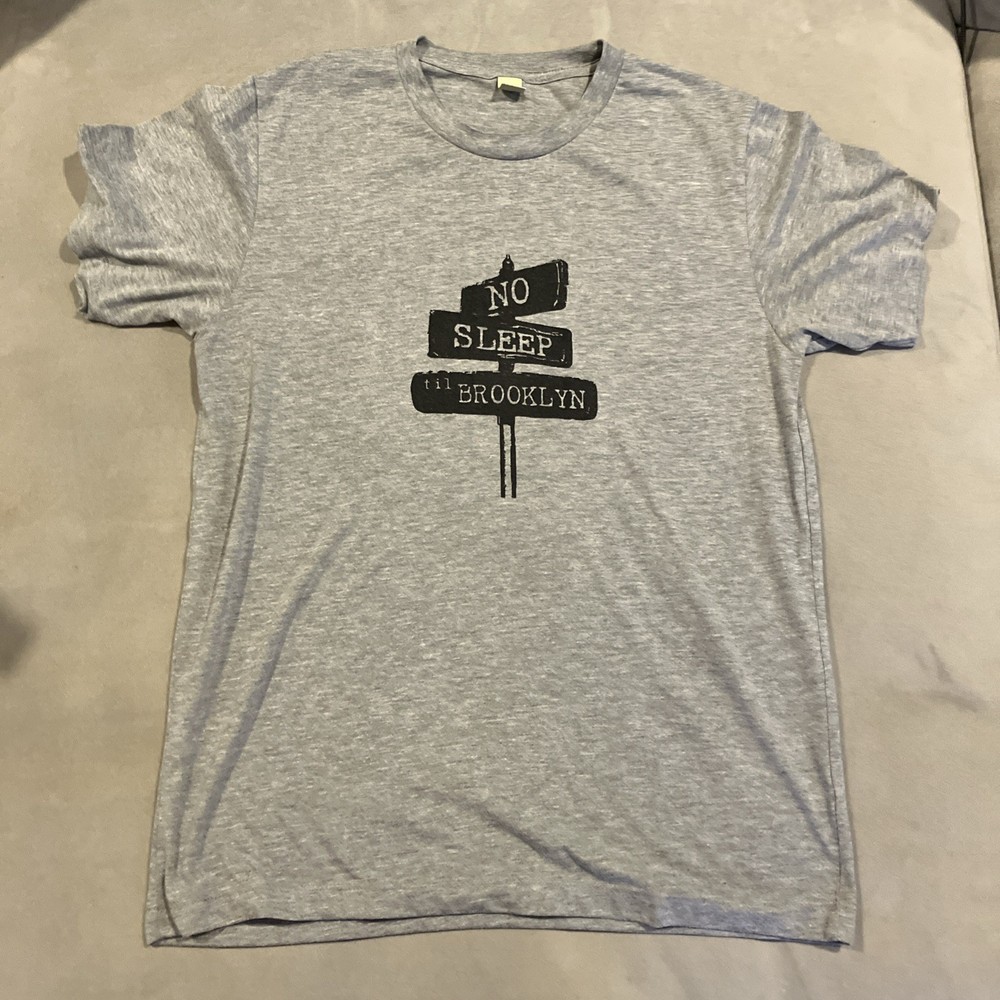 AWESOME – BEASTIE BOYS – NO SLEEP TIL BROOKLYN – Gray T Shirt – Men’s Medium