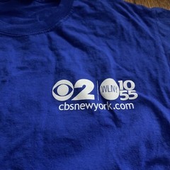 Team CBS News Blue T-Shirt Small New York 2 NYC NY TV 55 1010 Wins WLMY Channel