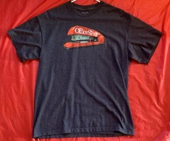 OFFICE SPACE MILTON T-Shirt L Official License Red Stapler 90s Movie Large