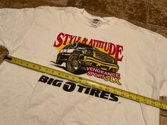 VINTAGE Y2K CADILLAC ESCALADE BIG O TIRES 20’S PROMO T-SHIRT ( MENS XL )