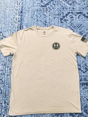 Under Armour Freedom T Shirt Mens L USA Green Snake on Back