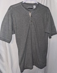 American Weekend Medium Gray Short Sleeve Henley T-Shirt 100% Cotton Casual