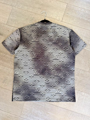 Rare LOUIS VUITTON Monogram Logo 3D Zipper Pocket T Shirt Gray Large PTP 23″