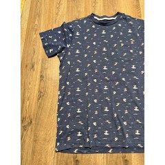 Free Planet T-Shirt Mens Small Blue Surf Print Pocket Crew Neck Casual Excellent