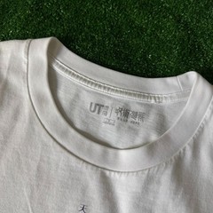 Uniqlo UT Jujutsu Kaisen Season 2 Japanese Anime T-Shirt Short Sleeve Size S