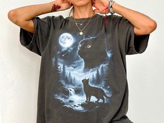 Black Cat Howling at the Moon Shirt Funny Halloween Cat Lover Gift