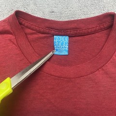 Hollister Tshirt Men’s Red Logo Crew Neck Short Sleeve Cotton Poly Blend Size M