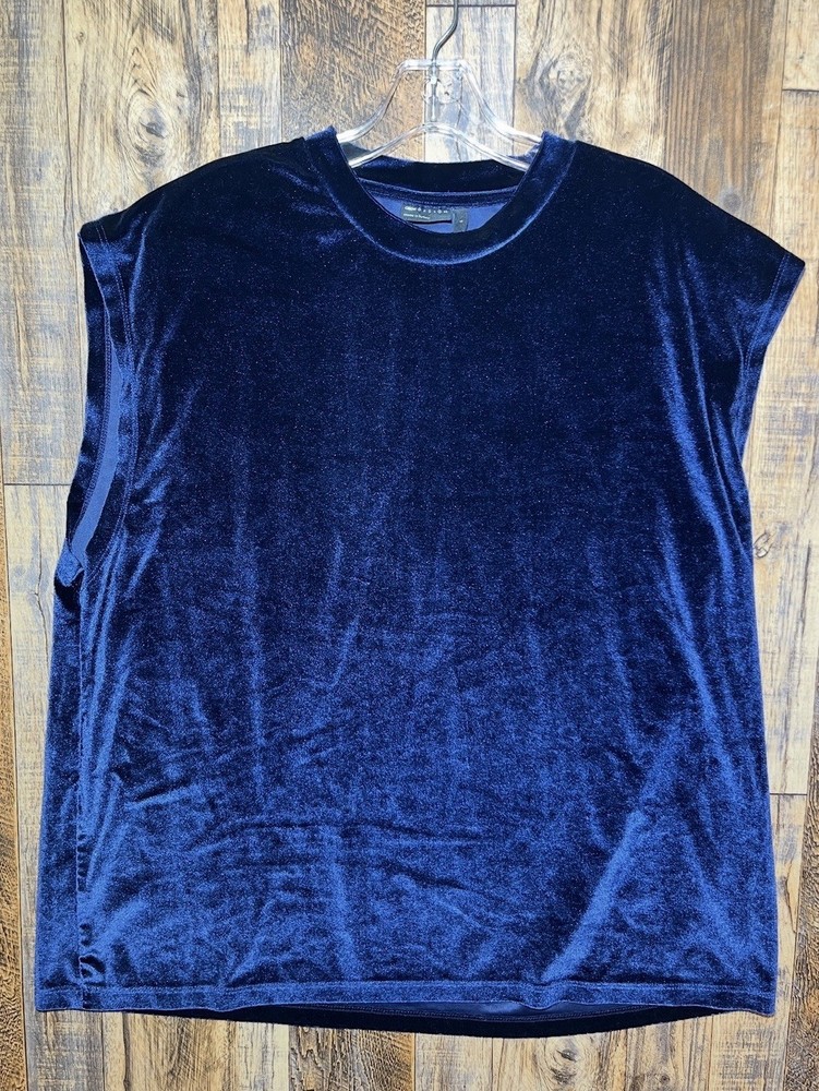 ASOS DESIGN Men’s Navy Blue Sleeveless Velour Top, Size Large